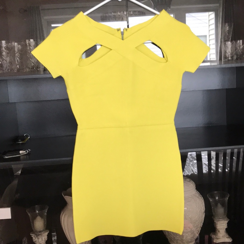 BCBGMaxAzria